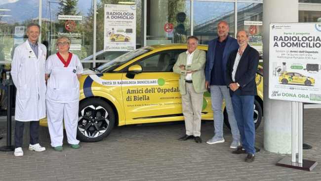 Radiologia a domicilio 1 Stefano Debernardi Elena Mazzone Leo Galligani Mario Sanò Paolo Garavana 2