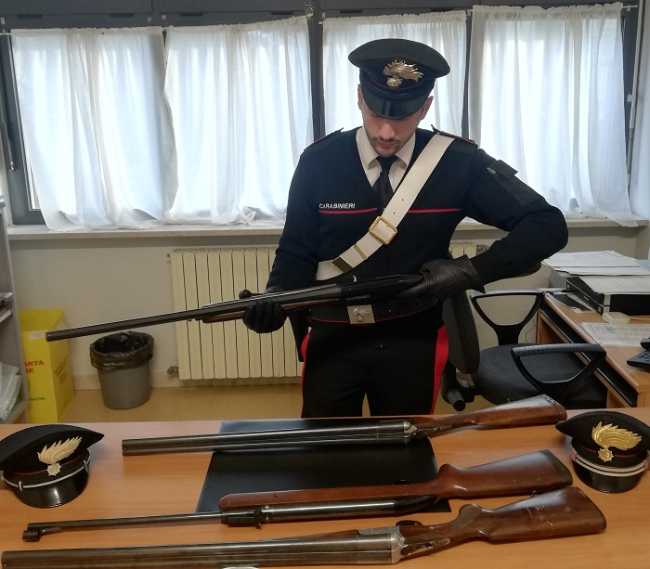 carabinieri armi sequestrate cavaglia
