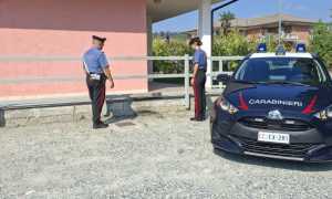 carabinieri danneggiamento a