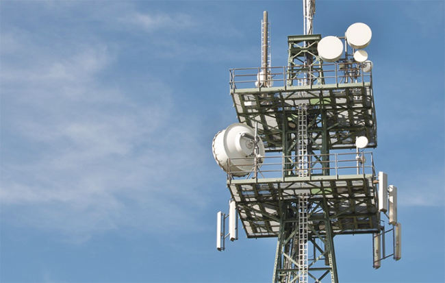 traliccio antenna antenne telefonia