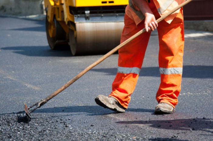Asfaltature della Provincia a Occhieppo