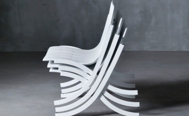 Con Barcelloneta, Serralunga presente al Museo Mies van der Rohe di Barcellona