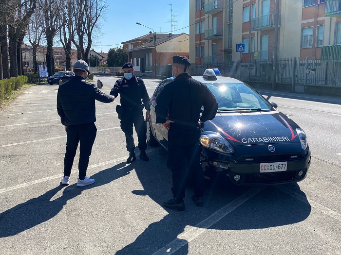 Carabinieri denunciano un truffatore seriale napoletano  