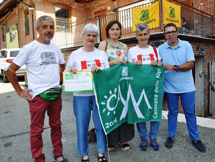 Legambiente premia con le bandiere verdi il Biellese