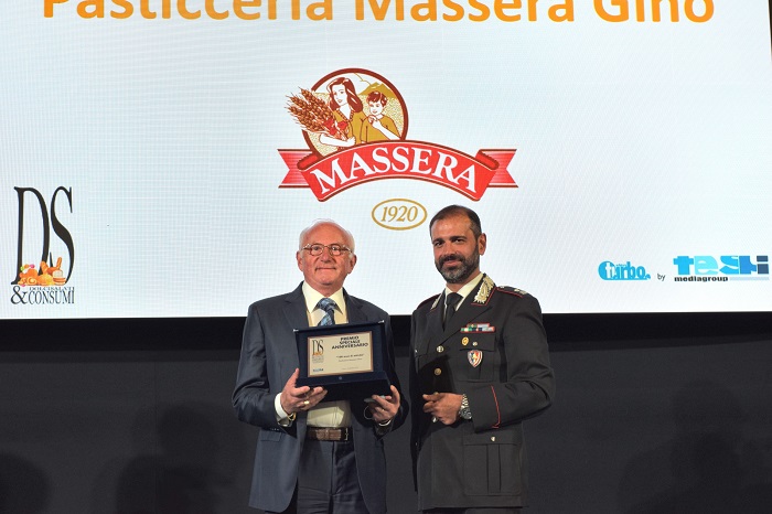 Pasticceria Massera premiata per i 100 anni di attività a Cibus