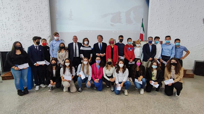 Ilario Ormezzano SAI, consegnate le Borse di studio agli studenti meritevoli