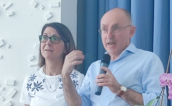 Al liceo di Biella in pensione la collaboratrice Maddalena Valenti