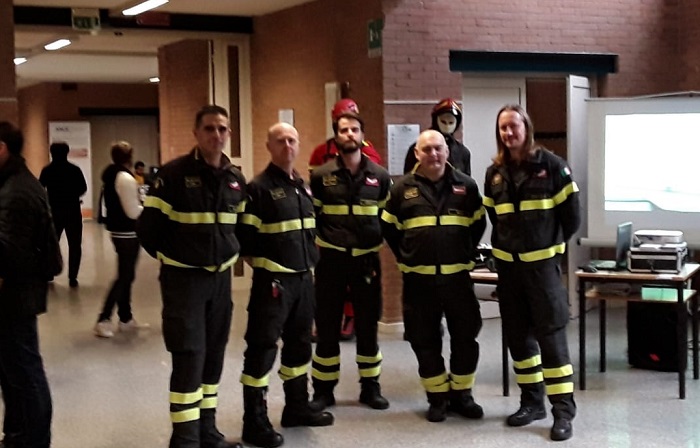 Orientamento scolastico, presenti anche i vigili del fuoco di Biella