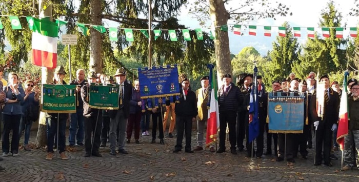 Cippo dedicato al Tenente Mario Cucco a Biella