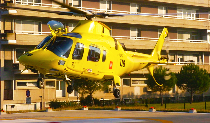 Anziano ustionato nell'incendio portato al Cto di Torino