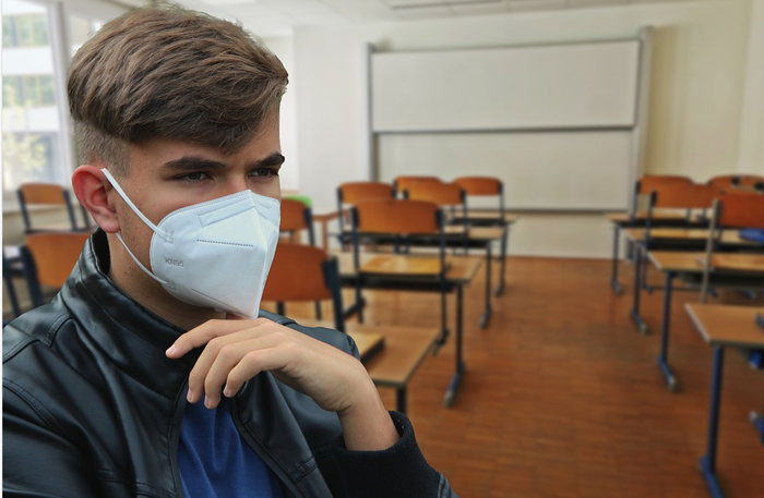 In Piemonte la fascia 12-19 anni può vaccinarsi con accesso diretto da settimane. Oggi a Torino con il "buono gelato"
